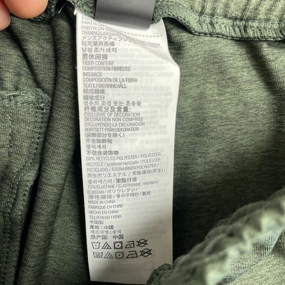 NEW Kirkland Signature Men's XL Active Jogger 4-Way Stretch Moisture  Green - Picture 6 of 7